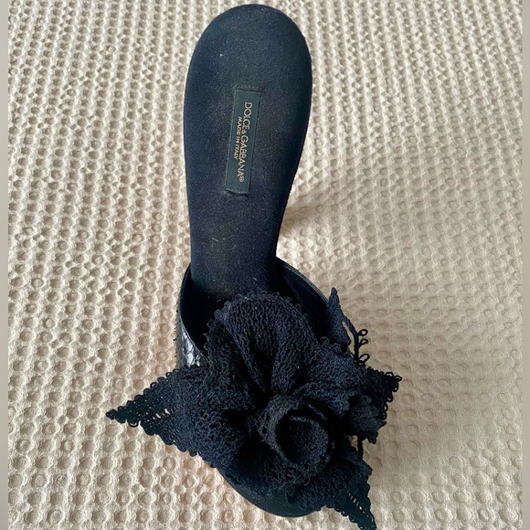 Dolce & Gabbana Heels - Picture 1 of 8